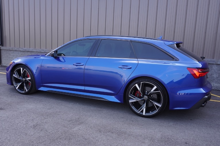 Used 2021 AUDI RS-6 AVANT for sale Sold at Geneva Motor Haus in Burlington WI 53105 3