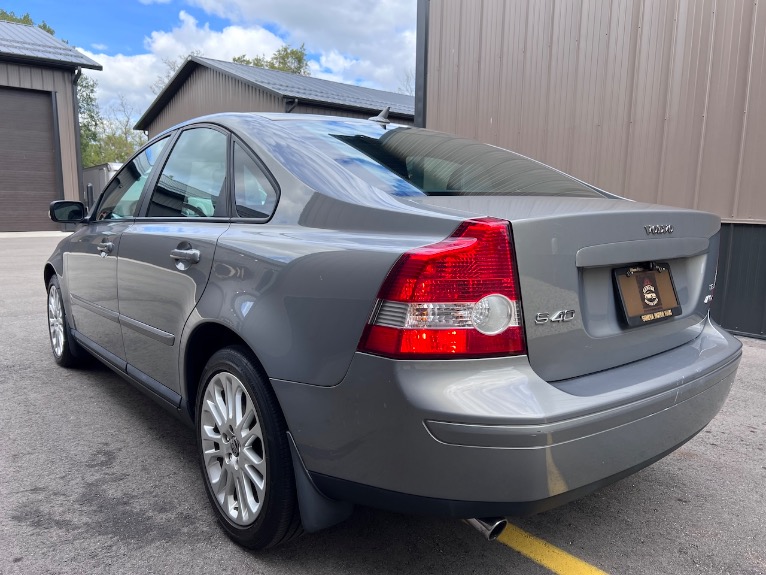 Used 2005 Volvo S40 T5 for sale $11,750 at Geneva Motor Haus in Burlington WI 53105 4