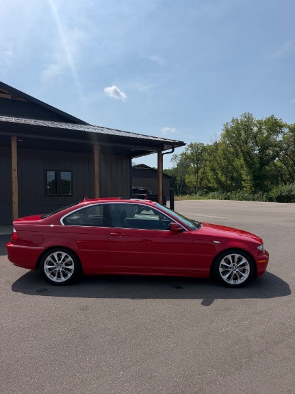 Used 2005 BMW 3 Series 330Ci for sale Sold at Geneva Motor Haus in Burlington WI 53105 3