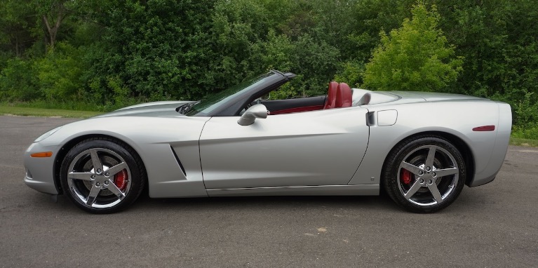 Used 2006 Chevrolet Corvette for sale Sold at Geneva Motor Haus in Burlington WI 53105 3