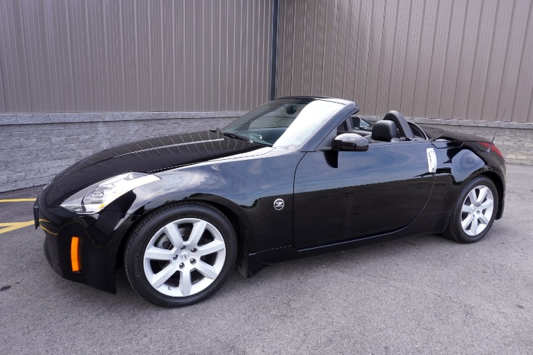 Used 2003 NISSAN 350Z TOURING for sale Sold at Geneva Motor Haus in Burlington WI 53105 1
