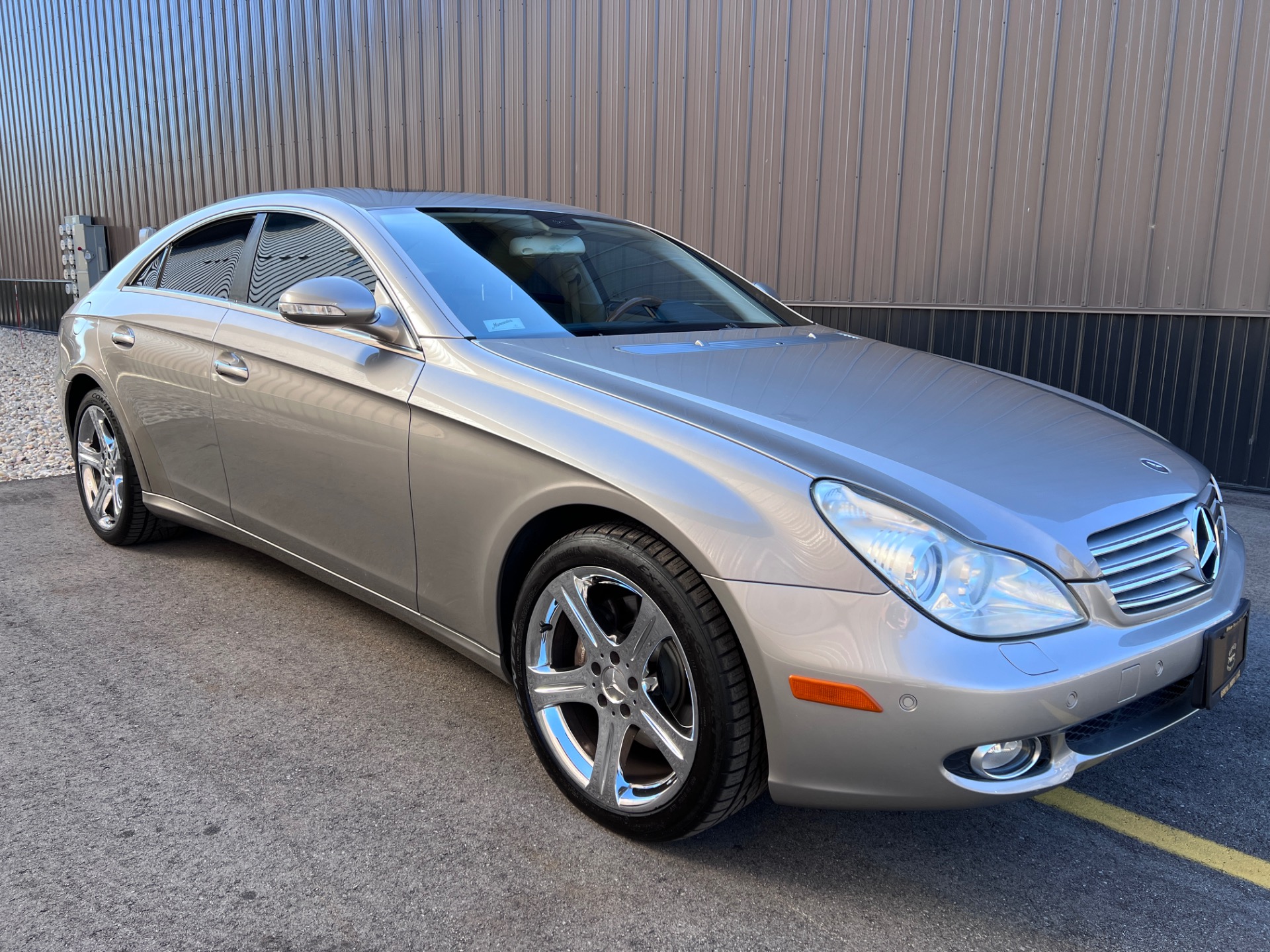 Used 2006 Mercedes-Benz CLS CLS 500 for sale $11,990 at Geneva Motor Haus in Burlington WI 53105 1