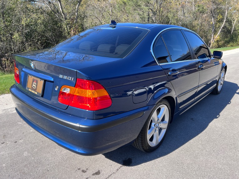 Used 2005 BMW 3 Series 330i for sale $14,990 at Geneva Motor Haus in Burlington WI 53105 4
