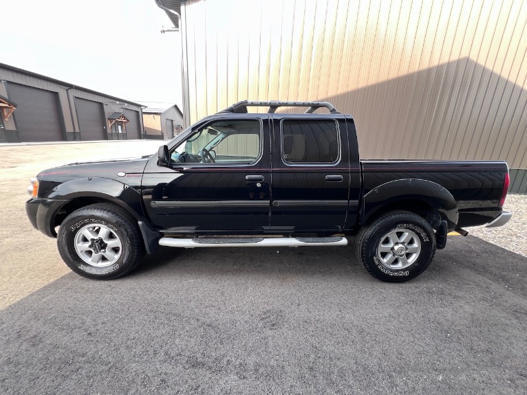 Used 2003 Nissan Frontier SC-V6 for sale $18,990 at Geneva Motor Haus in Burlington WI 53105 2